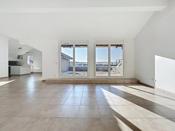 Appartement à vendre 4 pièces VILLE LA GRAND (74)