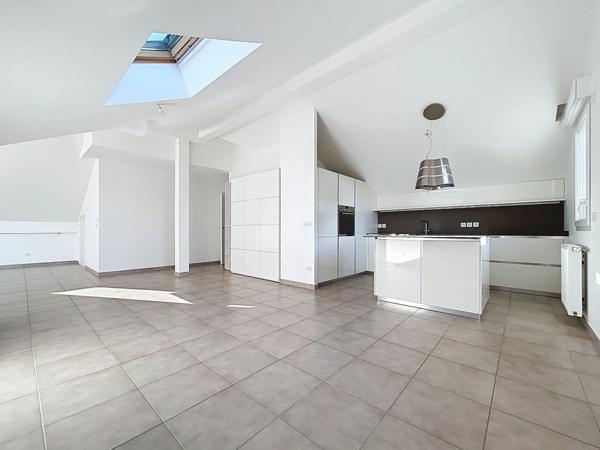 Appartement à vendre 4 pièces VILLE LA GRAND (74)