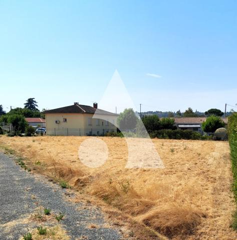 Terrain 886 m2