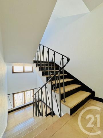 Appartement 3 à vendre  3 pièces - 72,20 m 2   STRASBOURG  - 67