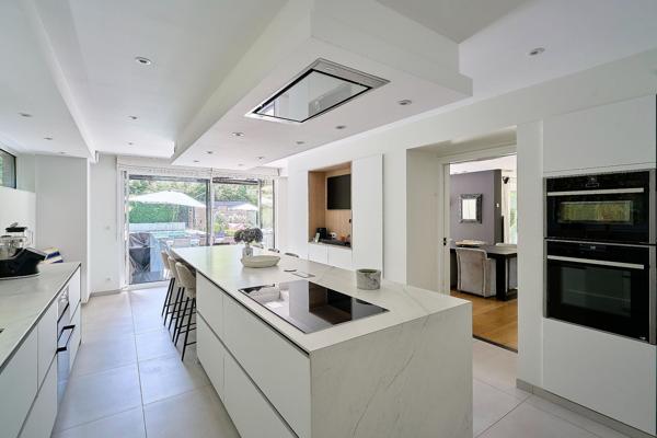 Vente Maison de luxe Croix 7 Pièces 260.05 m²