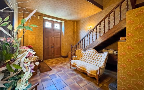 Maison à vendre    6 pièces •  Valence