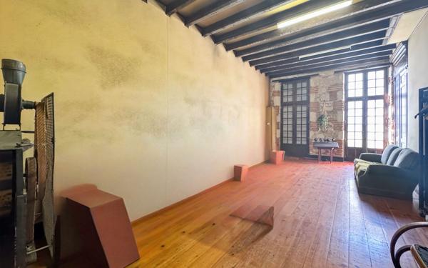 Maison à vendre    6 pièces •  Valence