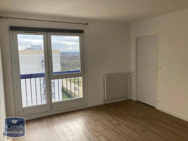 Appartement à louer 1 pièce 25.68m² Maurepas (78310)