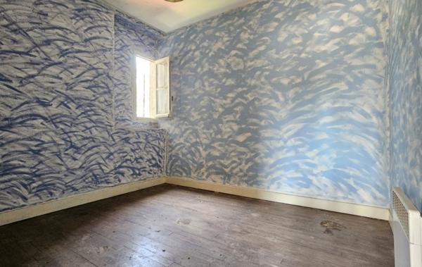 Vente Immeuble 3 appartements à rafraîchir Aiguillon   