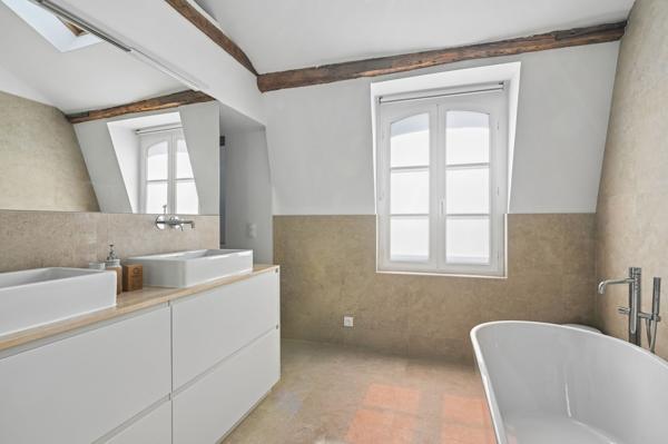 Vente Appartement de luxe Paris 3 4 Pièces 99.32 m²