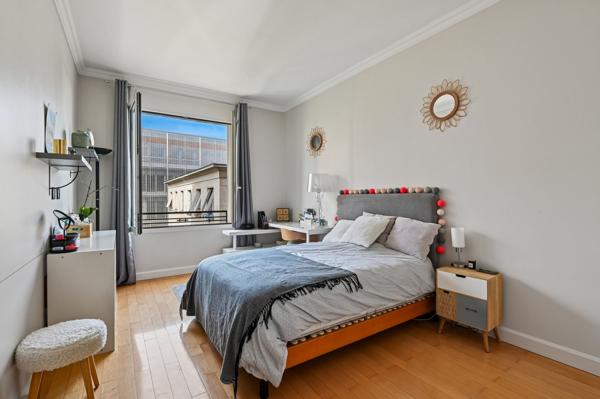Vente Appartement de luxe Neuilly-sur-Seine 5 Pièces 134 m²