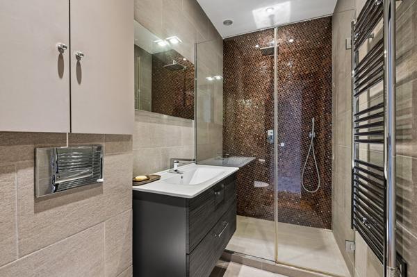 Vente Appartement de luxe Neuilly-sur-Seine 5 Pièces 134 m²