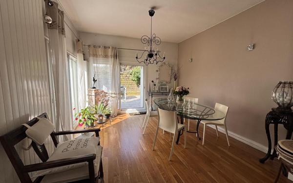 Maison à vendre    4 pièces • 84,43 m2 La Varenne - Saint-Maur-des-Fossés