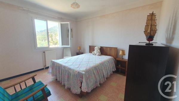 Maison à vendre  10 pièces - 164 m2 CARQUEIRANNE - 83