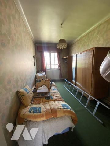 Centre ville - Grande maison avec porche - DENAIN