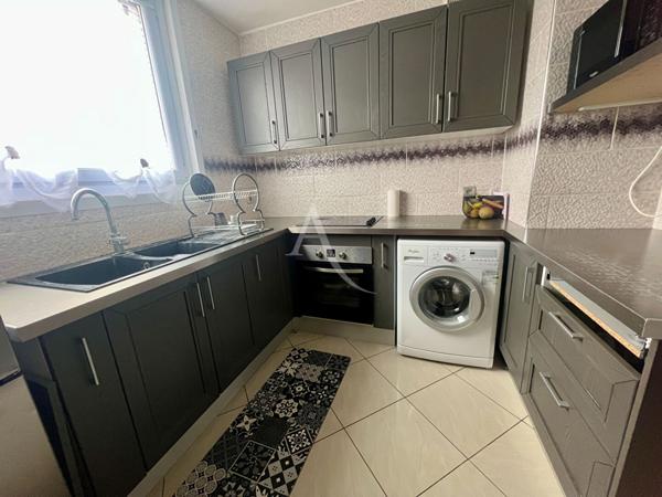 Appartement Livry Gargan 4 pièces - 78 m2 - cave - 3 chambres