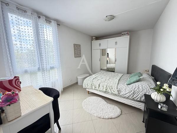 Appartement Livry Gargan 4 pièces - 78 m2 - 3 chambres - cave