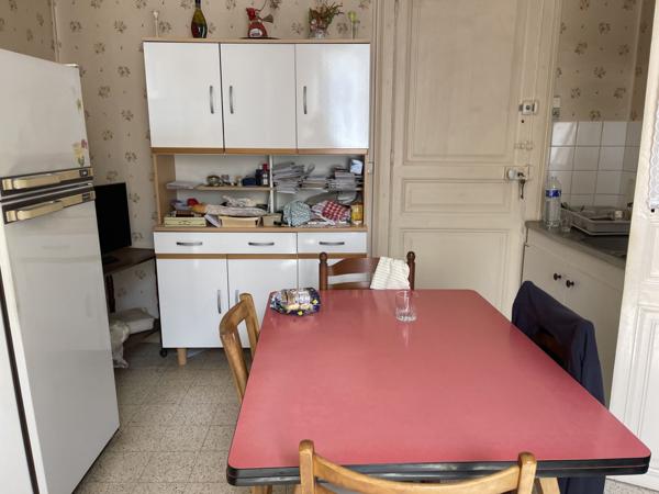 Vente Maison217 m² - 9 Pièces - AINAY LE CHATEAU (3360)