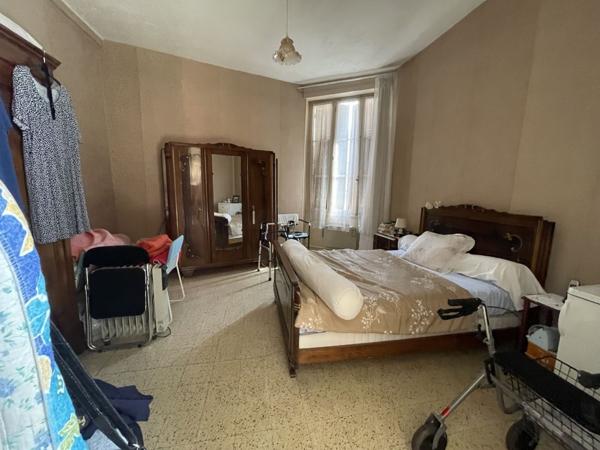 Vente Maison217 m² - 9 Pièces - AINAY LE CHATEAU (3360)