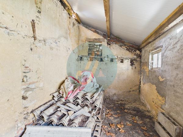 Saint-Amand-en-Puisaye (58310) Maison de village polyvalente 160m2 à Saint-Amand-en-Puisaye : résidence principale, secondaire ou investissem