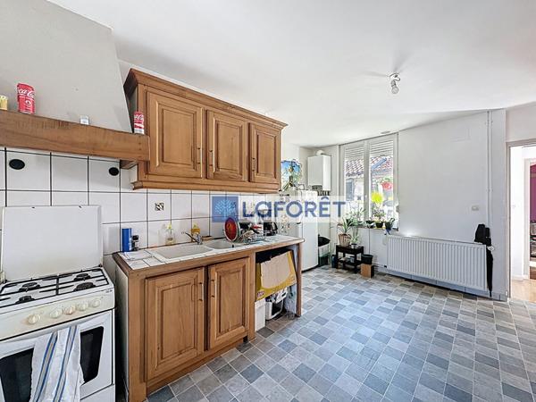 Achat immeuble Saint-Dizier - 8 pièce(s) - 202 m² - 182 500 €