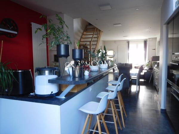 Maison 5 pièce(s) 3 chambre(s) 96 m²