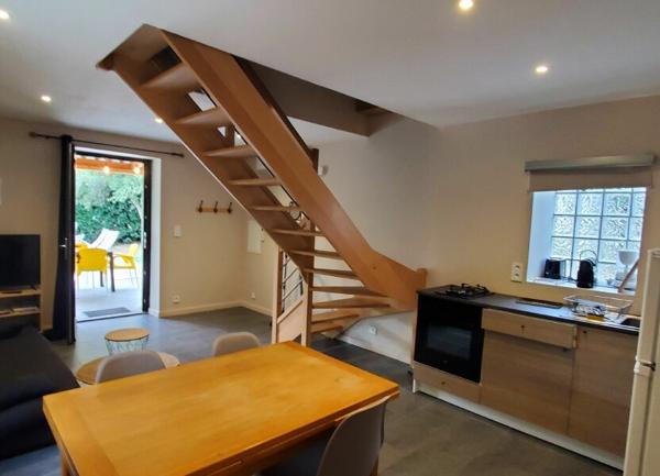 Maison à vendre    7 pièces •  Ruoms