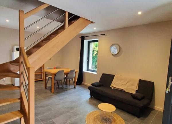 Maison à vendre    7 pièces •  Ruoms