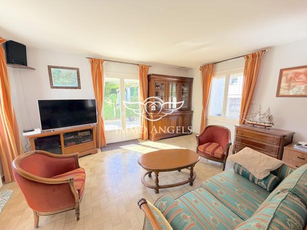 Maison 4 pièces, vie de plain pied à 1km du centre ville