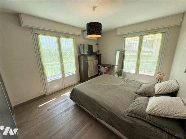 APPARTEMENT TYPE 4 / BALCONS / PARKING / CAVE