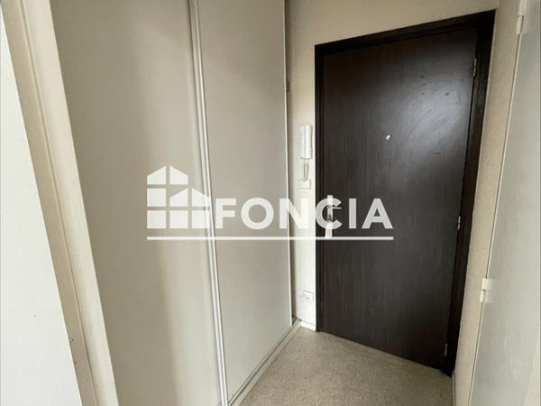 Location Studio 24.6 m² - 64 RUE RAYMOND POINCARE Nancy 54000