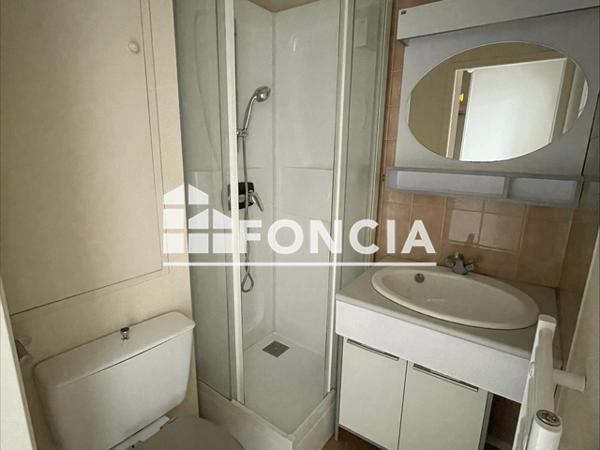 Location Studio 24.6 m² - 64 RUE RAYMOND POINCARE Nancy 54000