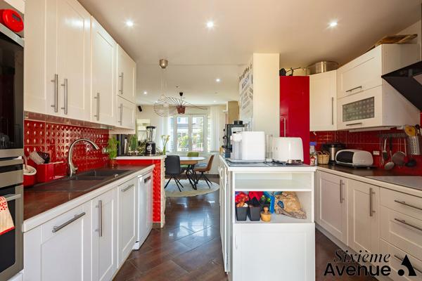 Maison 5 pièces 151 m2