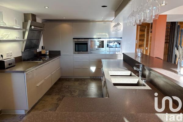 Maison à vendre 15 pièces 343 m² Eyne