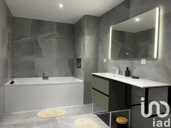 Maison à vendre 15 pièces 343 m² Eyne