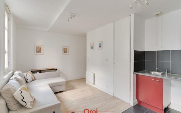 Appartement à vendre    2 pièces • 38,43 m2 Marseille 2