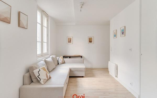 Appartement à vendre    2 pièces • 38,43 m2 Marseille 2