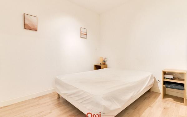 Appartement à vendre    2 pièces • 38,43 m2 Marseille 2