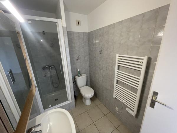 F2 VIDE - LA ROCHE-SUR-FORON