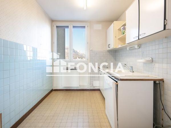 À vendre Appartement 5 pièces 75.59 m² - Grenoble 38100