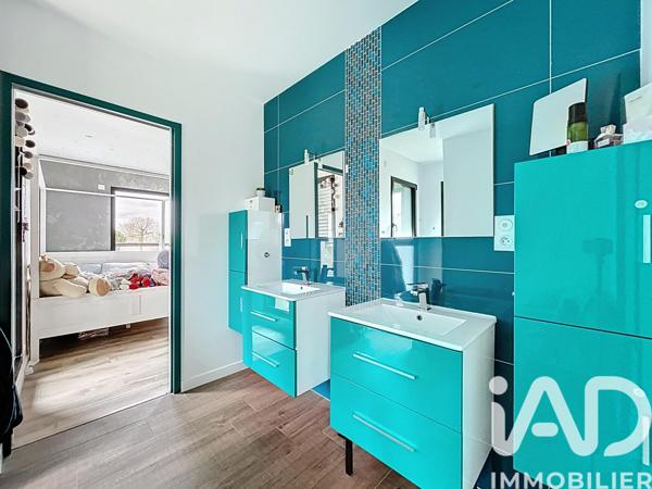 Maison à vendre 10 pièces 314 m² Guignen