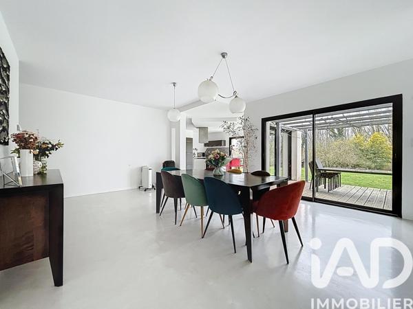 Maison à vendre 10 pièces 314 m² Guignen