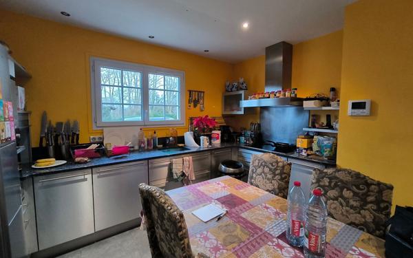 Maison à vendre    5 pièces •  Saint-Martin-de-Hinx