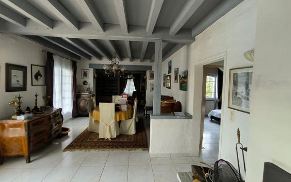 Maison à vendre    5 pièces •  Saint-Martin-de-Hinx