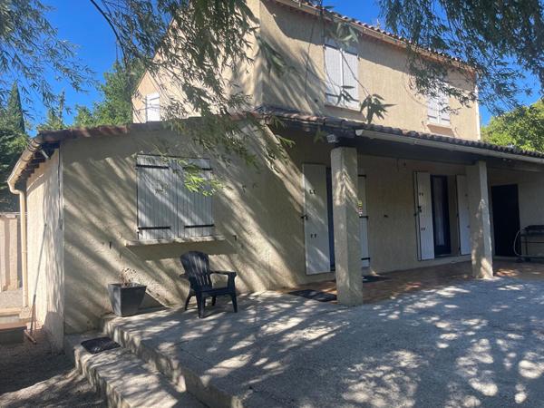BAISSE DE PRIX SUR EXCLUSIVITE A CAUMONT SUR DURANCE - LE THOR - PROCHE CAVAILLON - AVIGNON - MONTFAVET - MAISON DE 101M² DE SURFACE HABITABLE SUR UN TERRAIN DE 810 M² ET UN GARAGE DE 50 M²