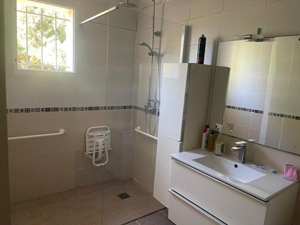 BAISSE DE PRIX SUR EXCLUSIVITE A CAUMONT SUR DURANCE - LE THOR - PROCHE CAVAILLON - AVIGNON - MONTFAVET - MAISON DE 101M² DE SURFACE HABITABLE SUR UN TERRAIN DE 810 M² ET UN GARAGE DE 50 M²