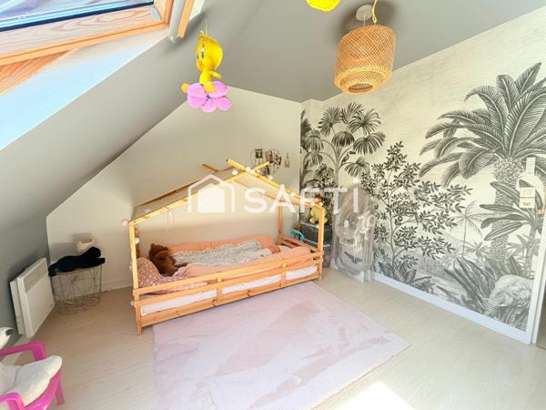MAISON TRADITIONNELLE DE 77M2, 3 CHAMBRES SUR TERRAIN DE 1490 M2 A SAINT JEAN BREVELAY