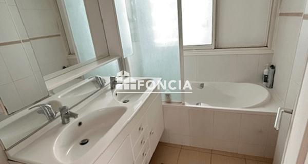 Location Appartement 4 pièces 71.65 m² - Antony 92160