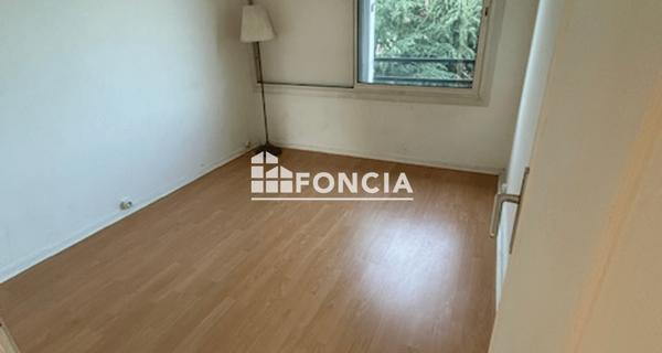 Location Appartement 4 pièces 71.65 m² - Antony 92160