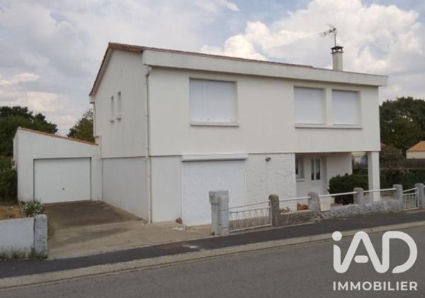 Maison à vendre 4 pièces 101 m² Le Poiré-sur-Vie