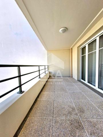 Appartement Courbevoie 3 pièce(s) 73.51 m2
