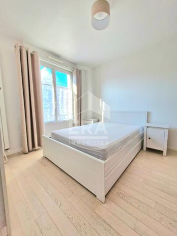 Appartement Courbevoie 3 pièce(s) 73.51 m2