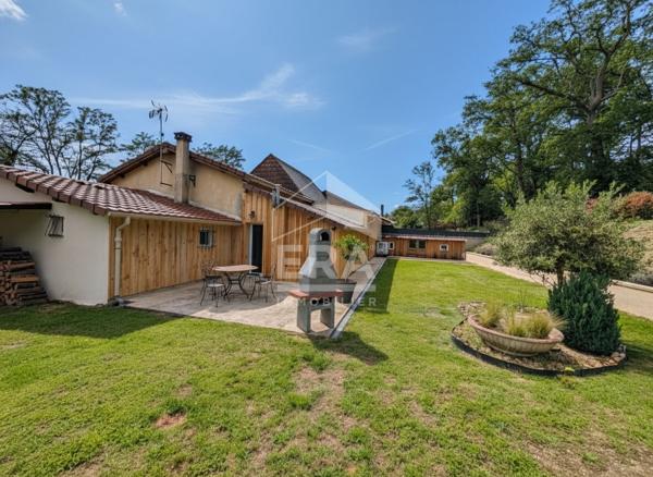 Maison de charme à vendre à Montpon-Ménestérol - Un havre de paix à la campagne