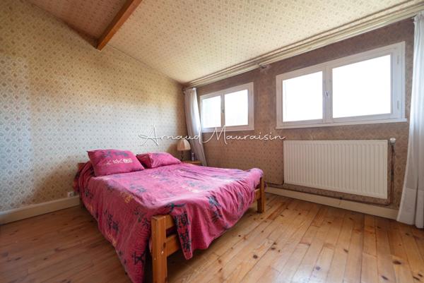 Maison sur sous-sol total à fort potentiel